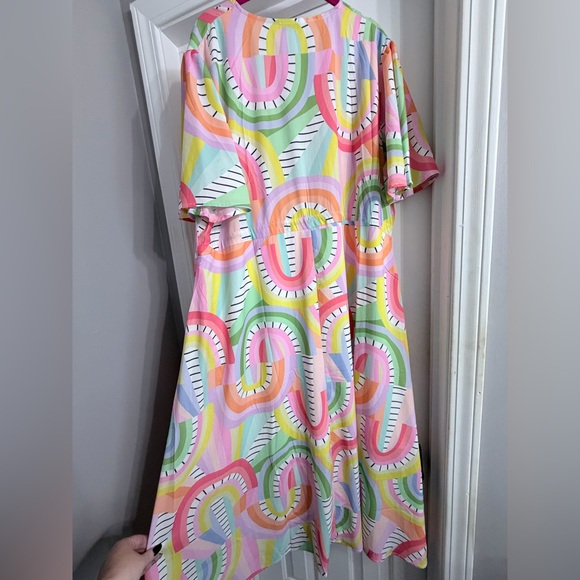 Colorful Patterned Women's Dress - Picture 5 of 9